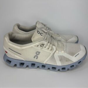 On Cloud 5 Shoes Womens 9 White Chambray Lightweight Speed Laces 59.98886